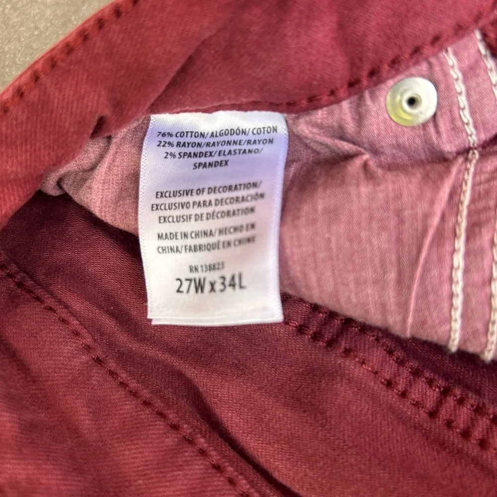 Shyanne Women's Wine High-Rise Jeans